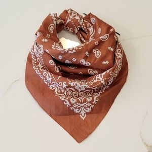 NWT Michael Stars Dainty Bandana in Caramel